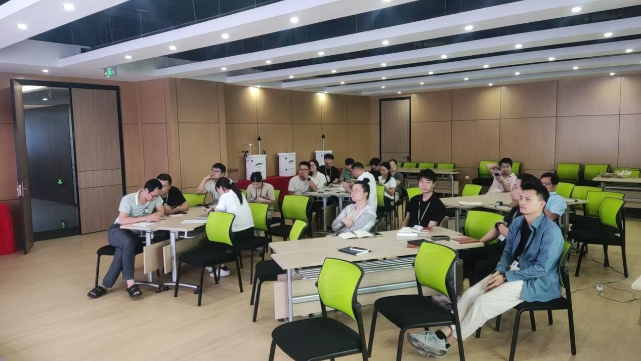 安帕爾公司舉辦安全與環(huán)保管理平臺系統(tǒng)專項培訓