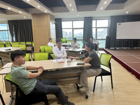 關(guān)愛員工健康，中醫(yī)理療進企業(yè)