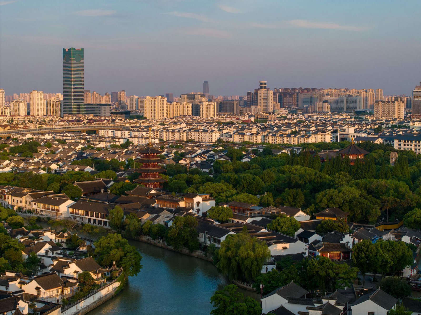 告別“高污染、高能耗”，水泥行業(yè)綠色低碳轉(zhuǎn)型有了“無(wú)錫樣板”