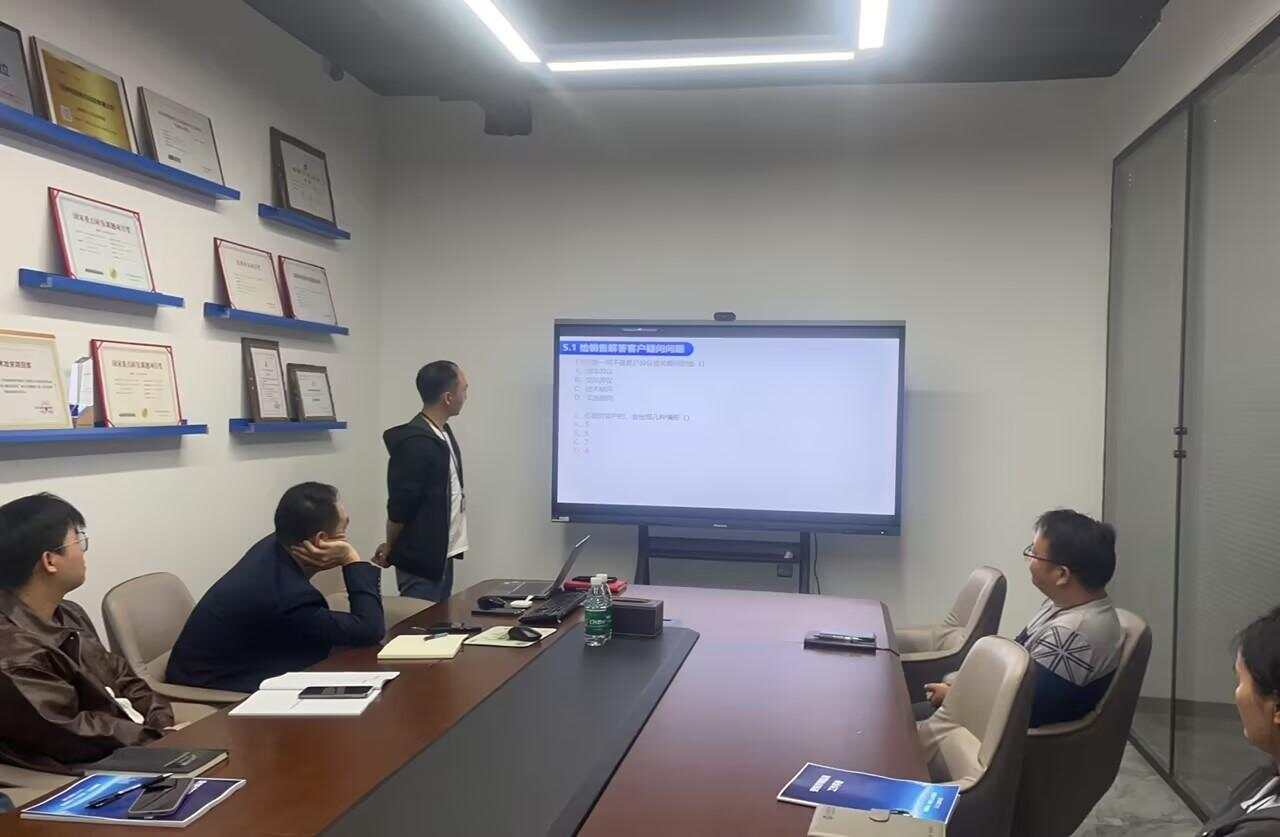 客戶(hù)第一，服務(wù)至上