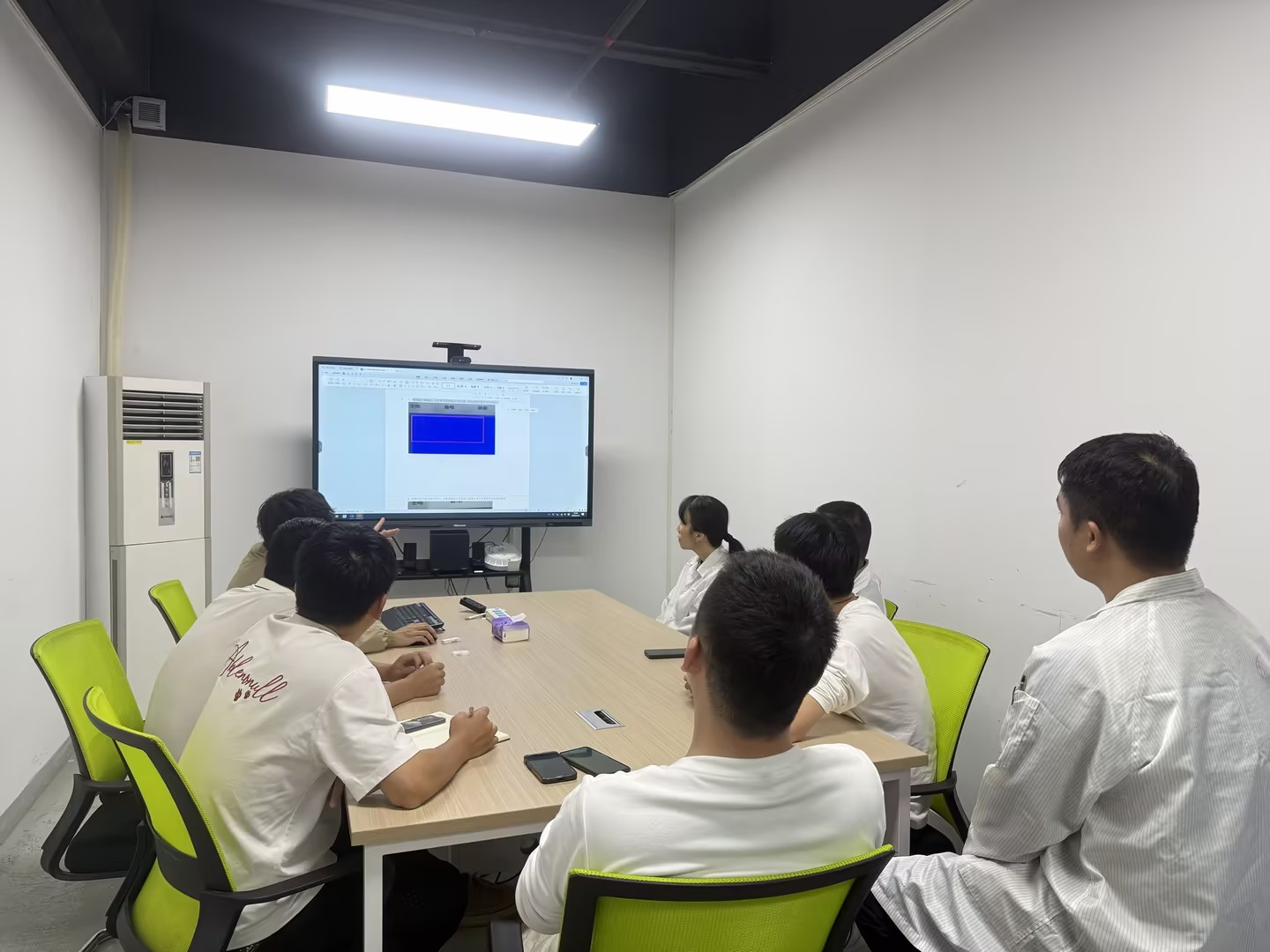 深入一線，匠心服務(wù) --開(kāi)展新產(chǎn)品專(zhuān)項(xiàng)講解與工具應(yīng)用實(shí)操